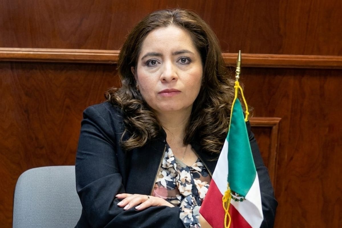 FGR renueva fiscalía federal en BC; nombran a Teófila González Lozada
