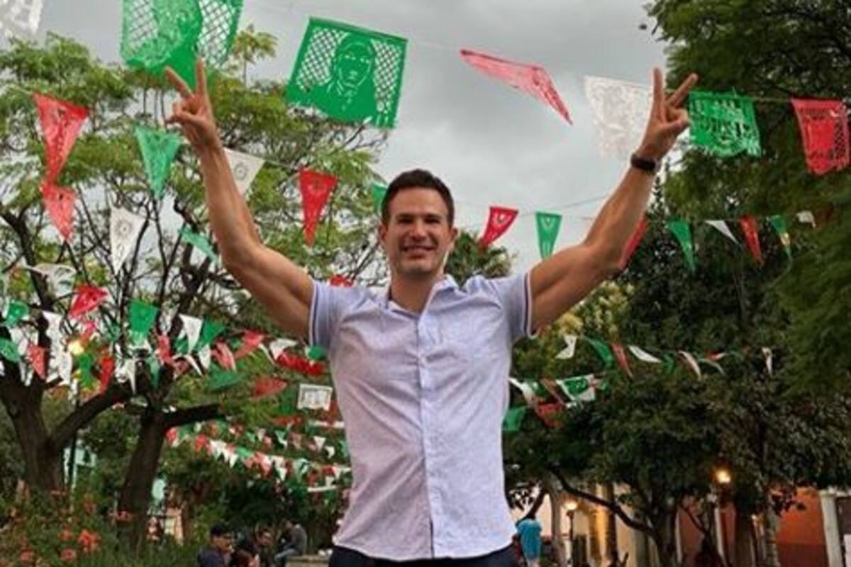 FOTO: Filtran ''pack'' de Julio Camejo; él da la cara