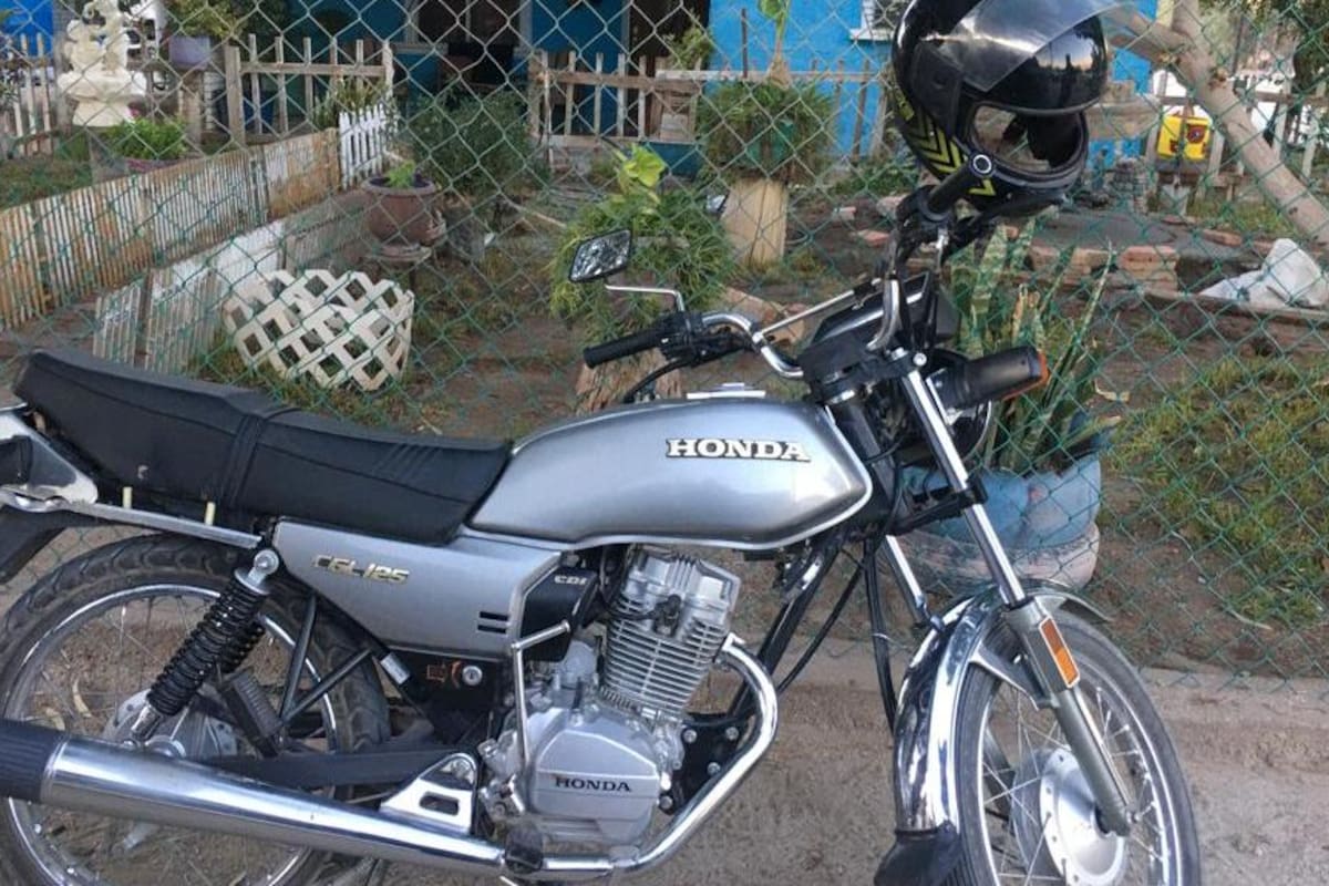 Traía moto robada en La Puerta