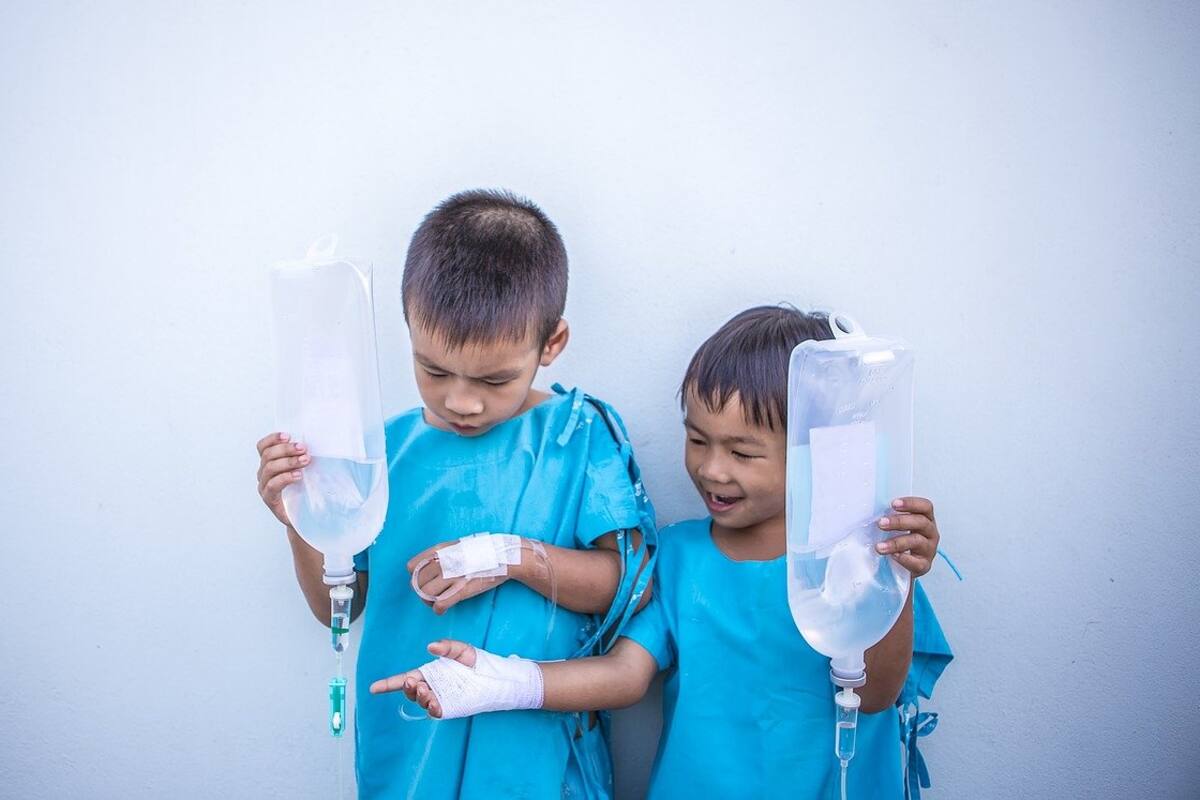 China prepara centro de terapia de protones para niños con cáncer