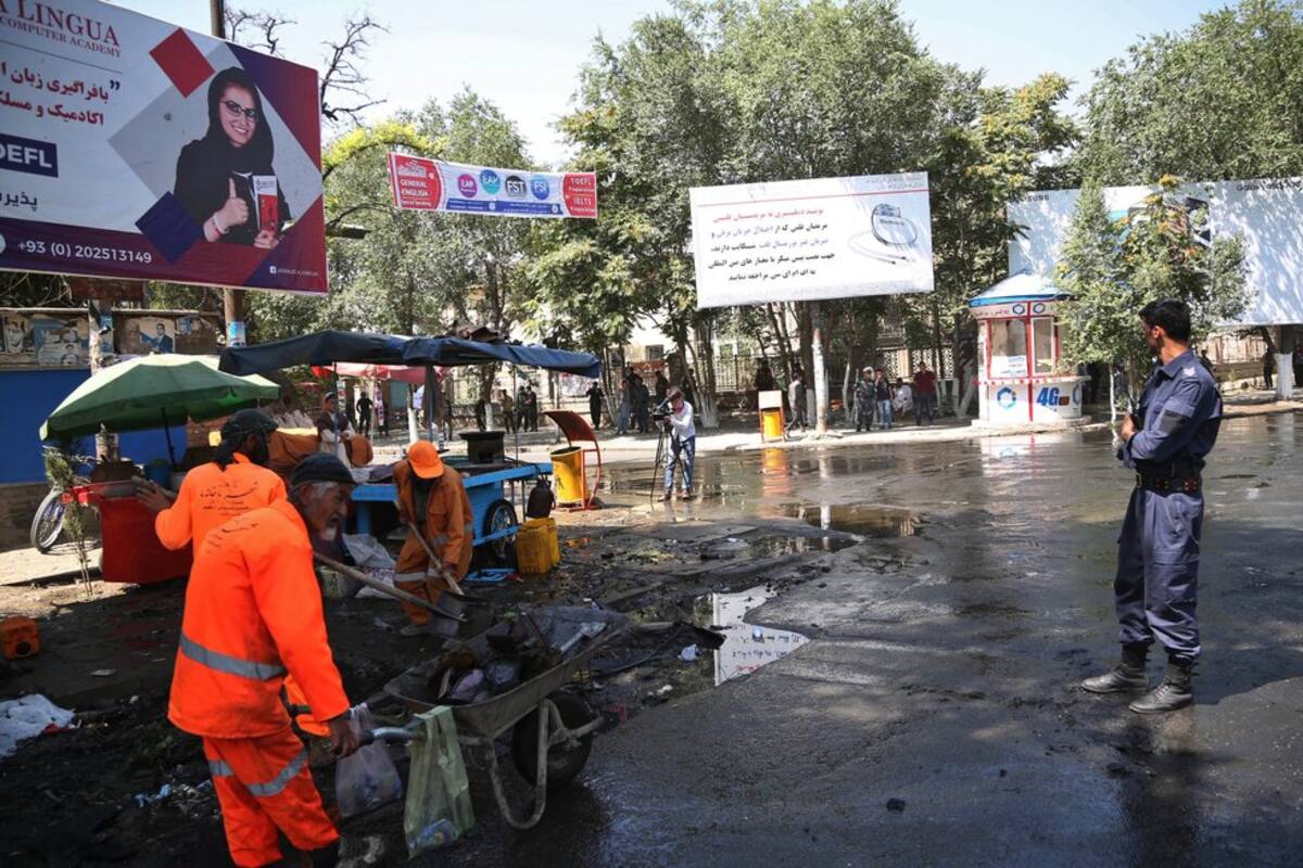 Explota bomba fuera de universidad en Kabul, mueren 8 personas; 33 resultan heridos
