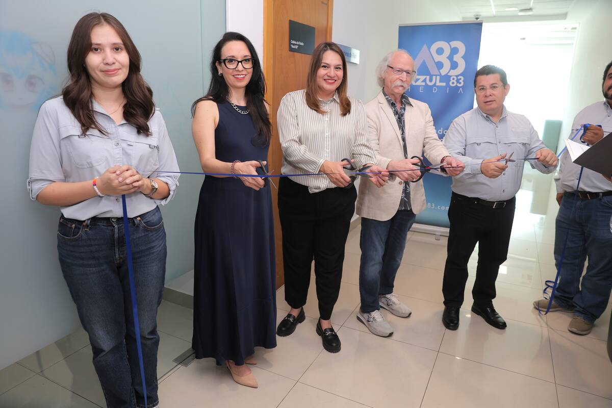 El Tec de Monterrey renueva su cabina de radio con tecnología de vanguardia