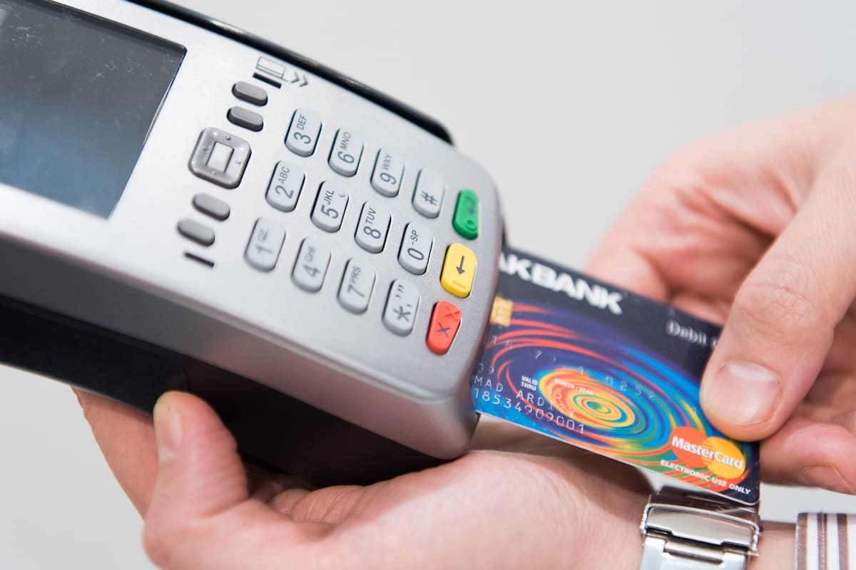 Desventajas de las compras a meses sin intereses: Análisis de expertos en finanzas