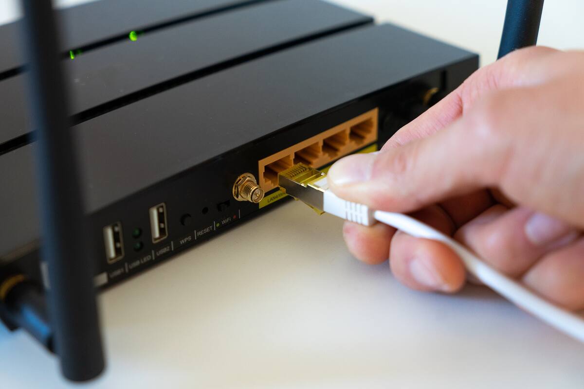 Internet y celular no subirán con tarifas 2021 para concesionarios: Hacienda