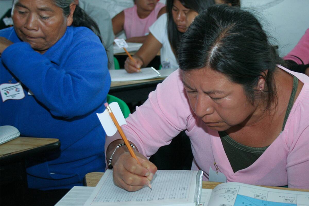 SEP registra a más de 35 mil asesored educativos en el INEA