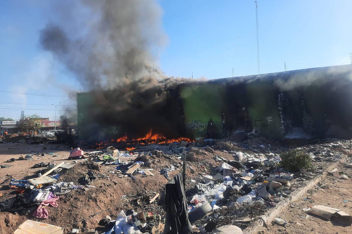 Mercado resulta con daños por incendio, en Valle del Pedregal