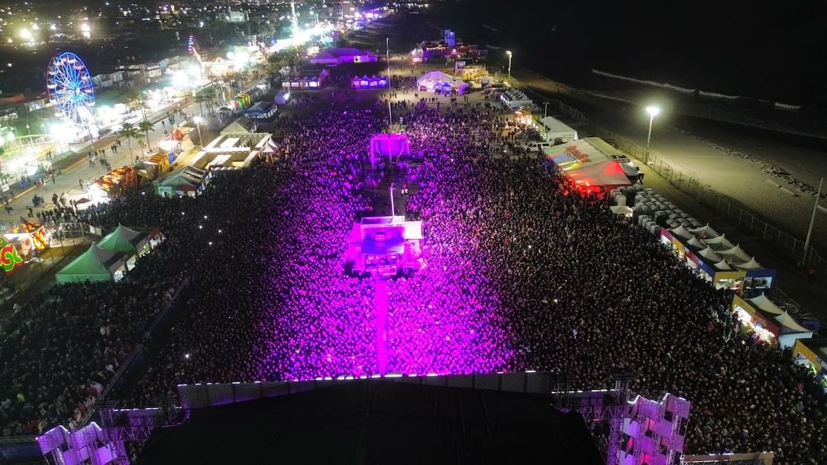 La presentación de Ana Bárbara marcó el cierre espectacular del carnaval, con una asistencia masiva de 60 mil personas.