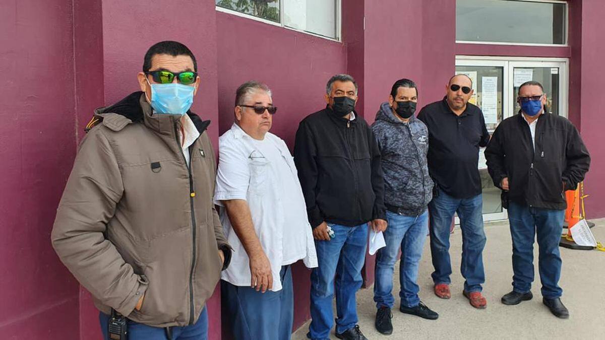 Taxistas de Rosarito exigen justicia por asaltos sufridos las últimas semanas