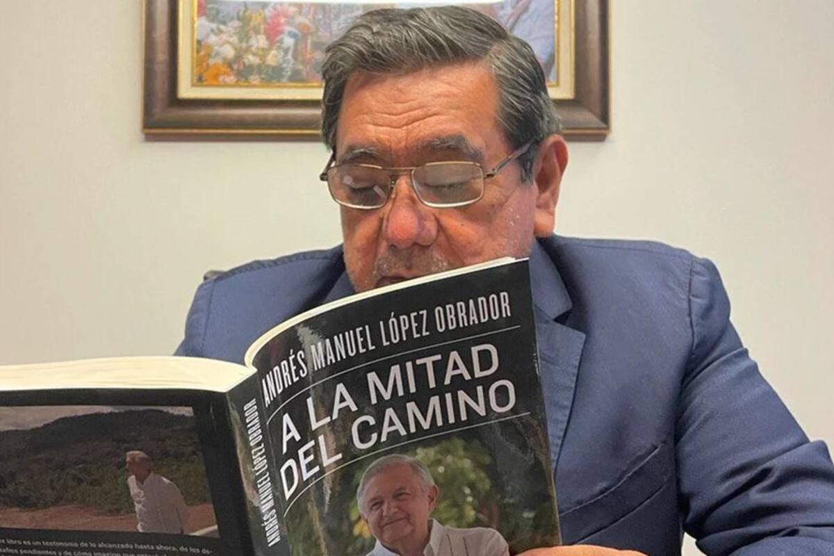 Félix Salgado celebra salida de Santiago Nieto de la UIF recordando a "la que tumbó su candidatura"