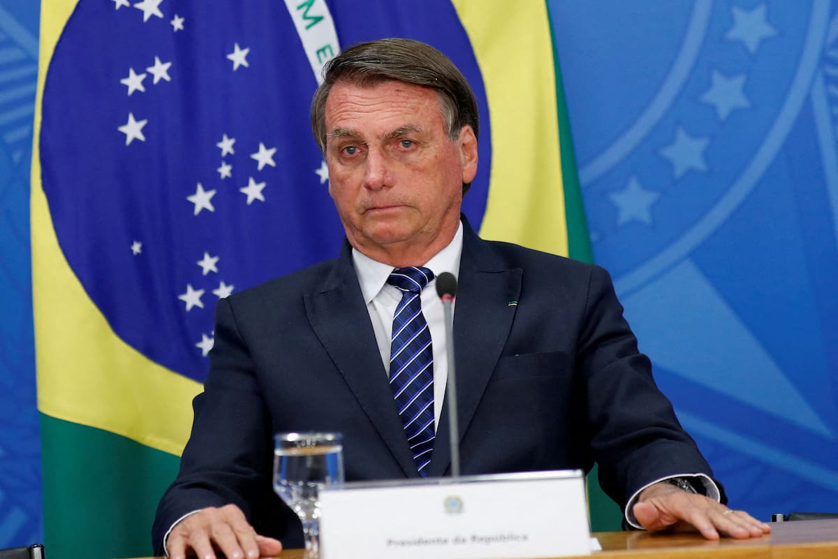 Su hipo se complicó y ahora necesitará cirugía, qué le pasa al expresidente de Brasil, Jair Bolsonaro, y cuál es su padecimiento