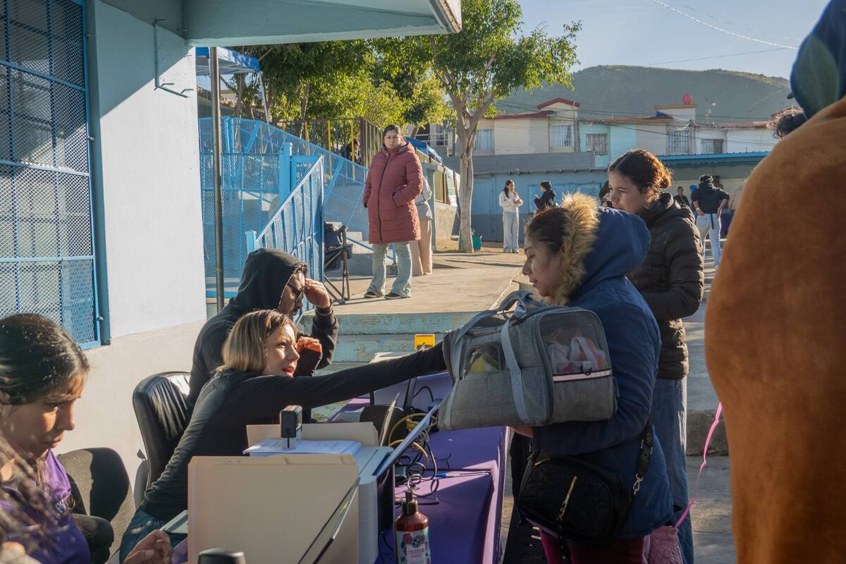 Organizaciones civiles y médicos veterinarios realizaron una jornada gratuita de esterilización en la Zona Este de la ciudad. Foto: Border Zoom