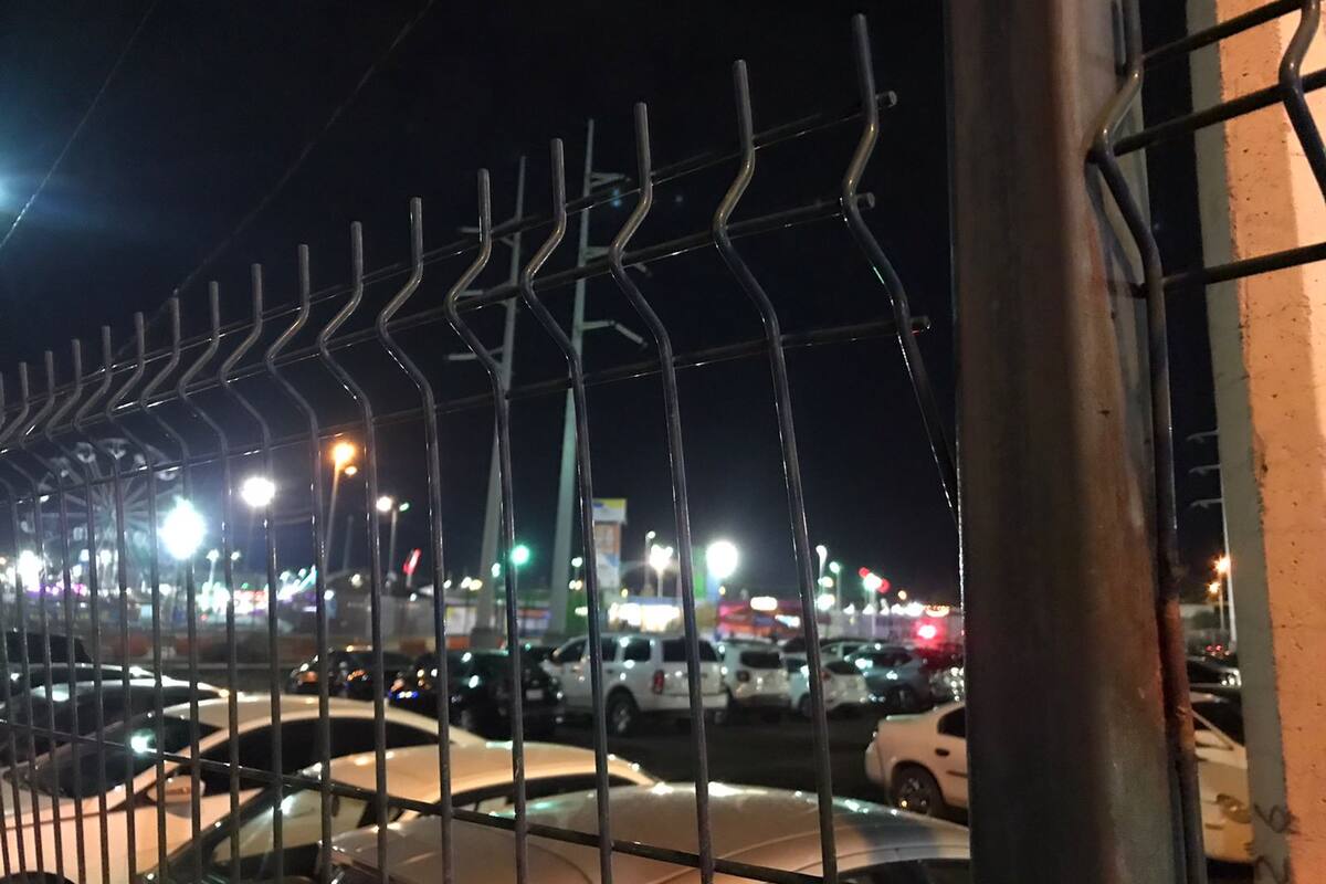 Fiestas del Sol: Sorprenden a hombre dañando cerco del FEX
