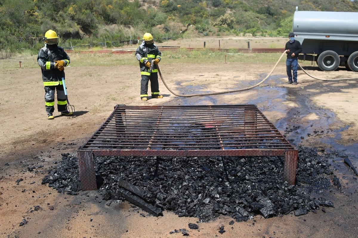 El acto de incineración se realizó el jueves en las instalaciones de la Unidad Agropecuaria de la Segunda Zona Naval.