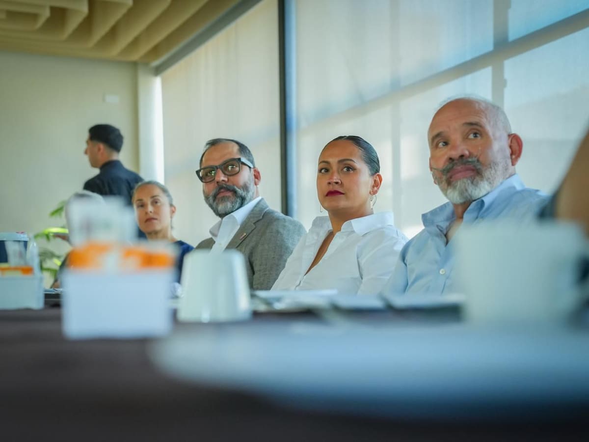 El director general de la agencia, Gabriel Palombo, explicó la estrategia gubernamental para simplificar trámites y servicios, además de escuchar el sentir del gremio gastronómico. Foto: Cortesía