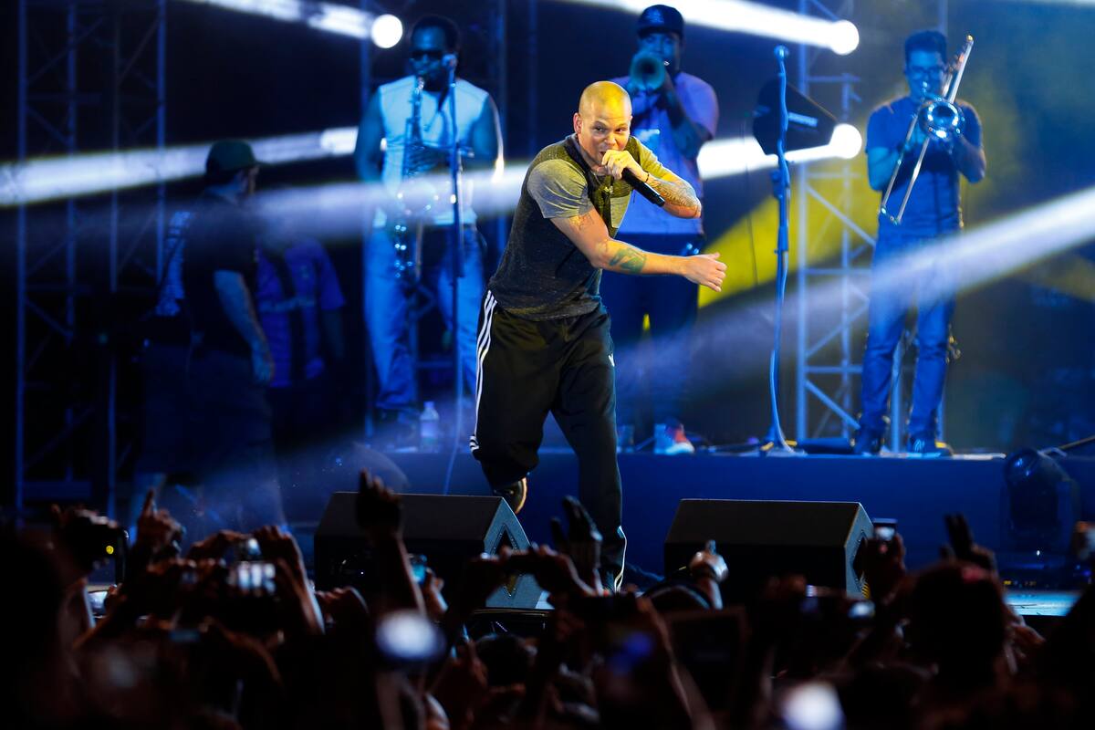 Residente manda fuerte mensaje a J Balvin comparando su música con carrito de Hot Dogs