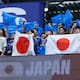 Mientras el mundo aplaude a los japoneses por limpiar los estadios del Mundial, en redes sociales son criticados por no aplicar el mismo estándar de responsabilidad dentro del hogar