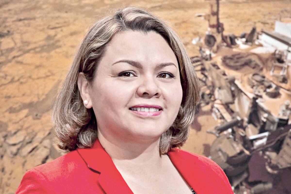 Operadores de vuelo somos considerados trabajadores esenciales: Mexicana en la NASA
