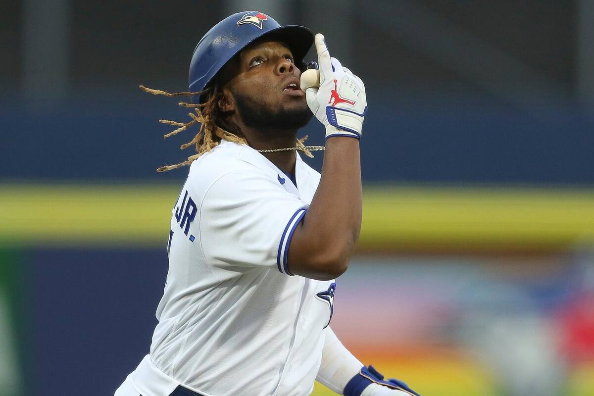 Vladimir Guerrero Jr. llega a 24 jonrones y es único líder en Grandes Ligas