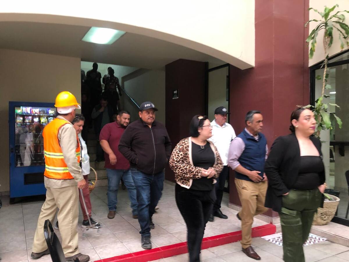 También se realizaron otros simulacros en las oficinas del gobierno estatal.