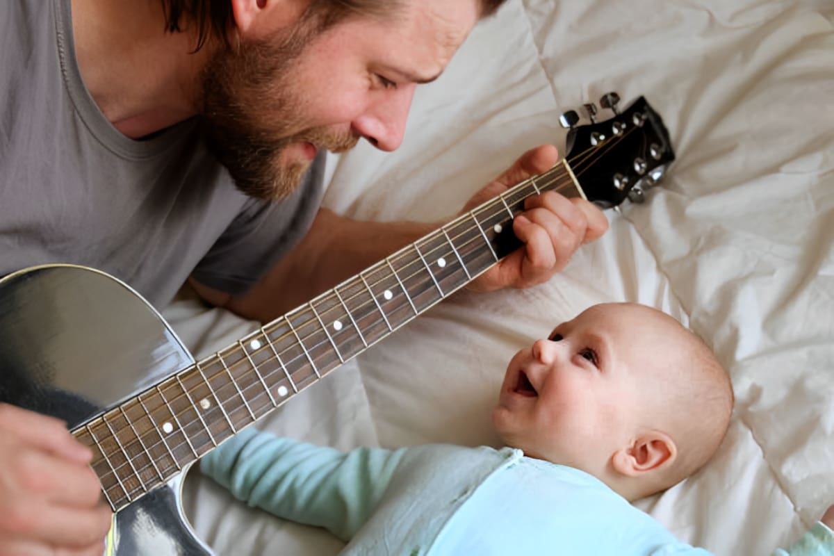 Cantar a los bebés mejora su estado de ánimo, revela estudio