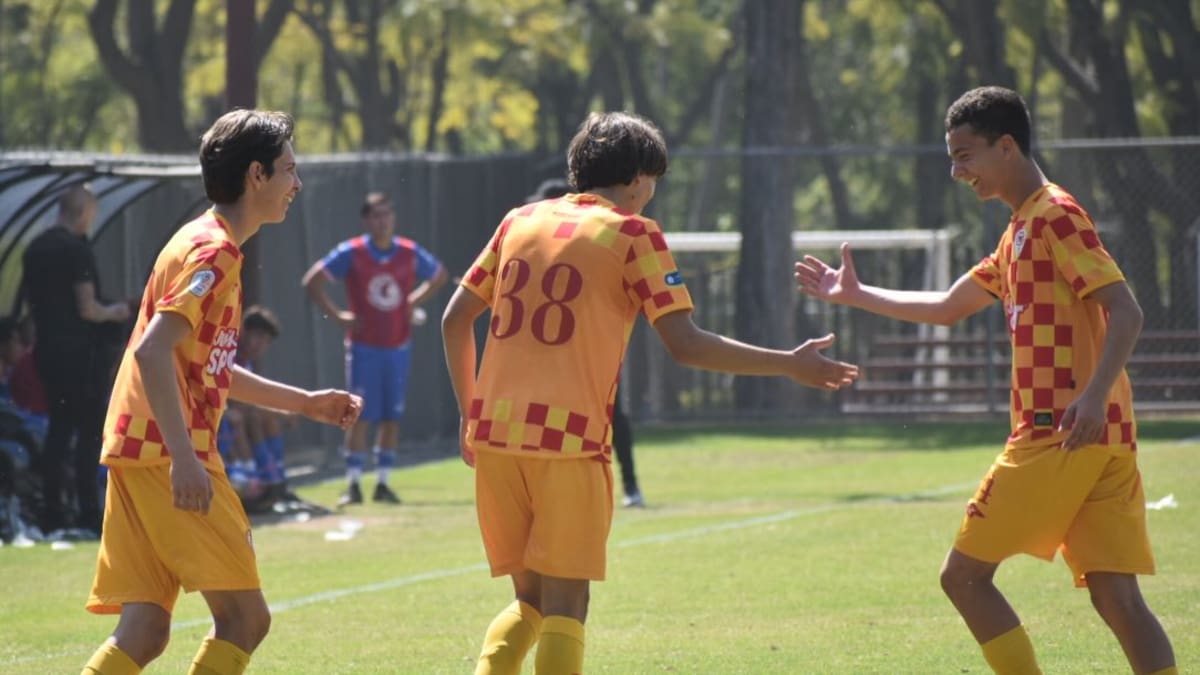 Caen Cimarrones ante Tecos y dejan ir racha en Liga Premier