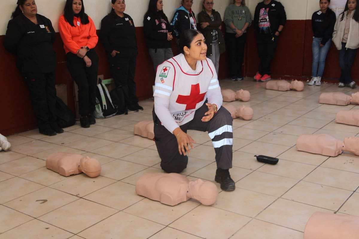 Cruz Roja capacita a 300 personas en primeros auxilios