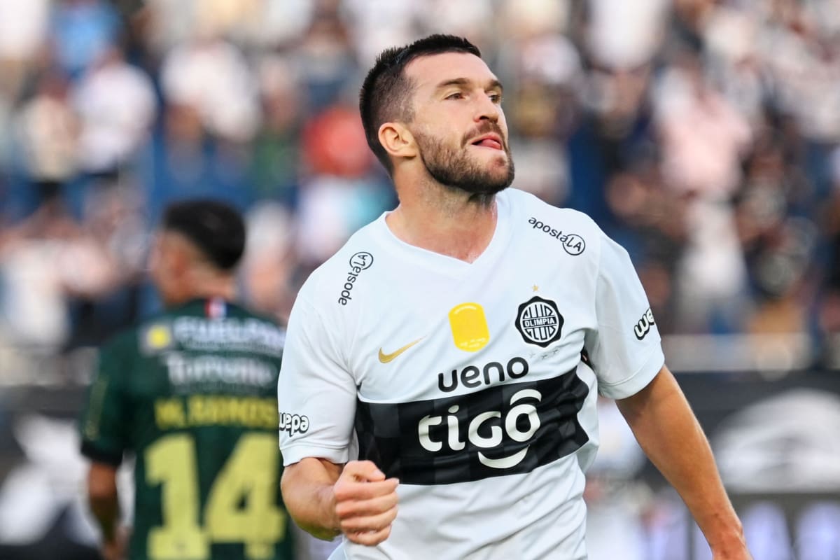 VIDEO: Tim Payne, futbolista de Nueva Zelanda que se hizo famoso en redes sociales durante el Mundial, anotó un golazo en su debut con su nuevo equipo