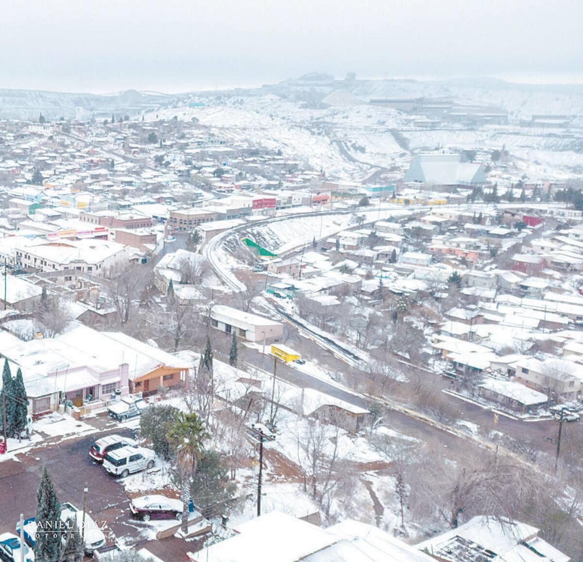 Cananea fue uno de los municipios del Norte del Estado donde ayer cayó una intensa nevada. FOTO: ESPECIAL/DANIEL DÍAZ