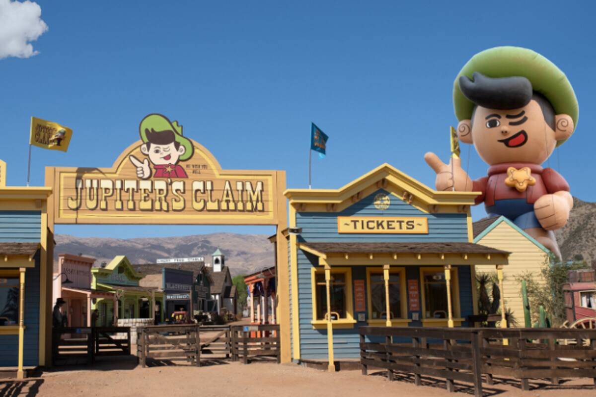 El set original de Jupiter’s Claim en 'Nope' se estrena en Universal Studios