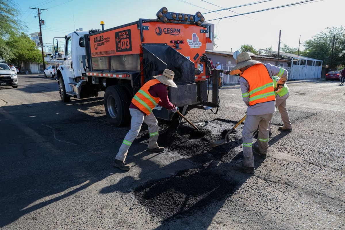 Rehabilitan más de 8 mil baches en Mexicali; continúan obras del programa Calles Seguras