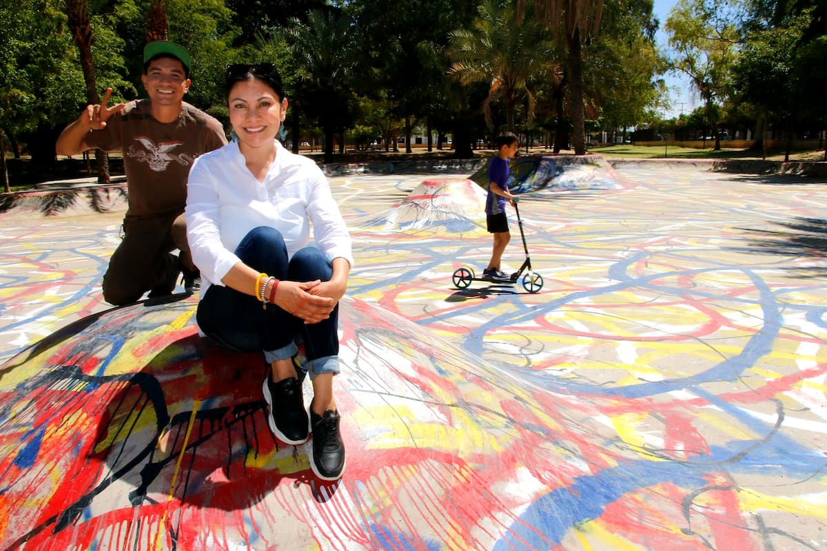 Skaters piden retirar pintura de pista; artista respeta puntos de vista
