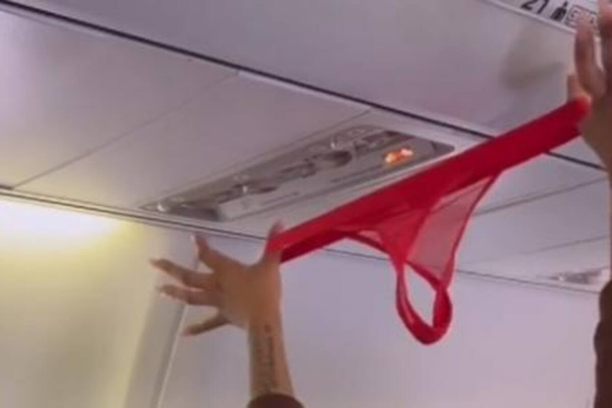 Viral: Mujer muestra su ropa interior en un avión