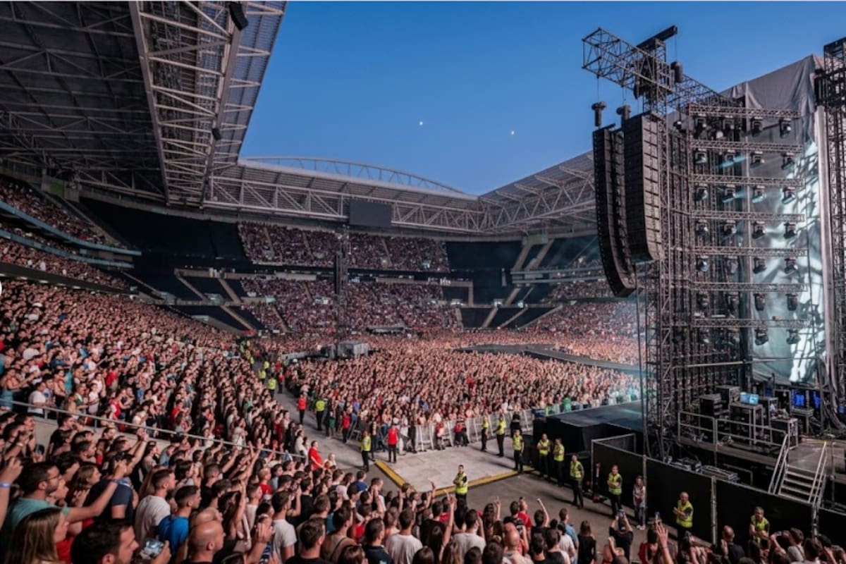 Sin pantalla ni escenario: el insólito boleto ‘No View’ de menor precio que solo te permite escuchar el concierto