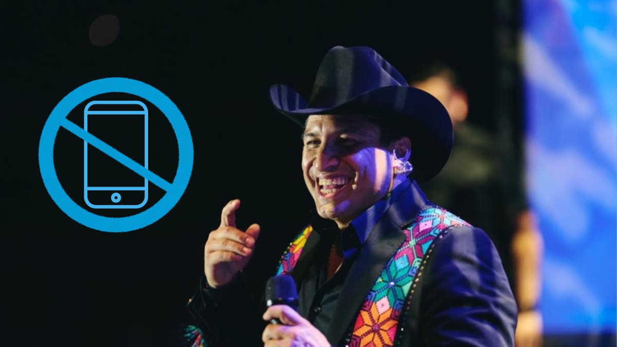 Julión Álvarez pide a fans dejar de lanzarle celulares: “No me los avienten porque los quiebro”