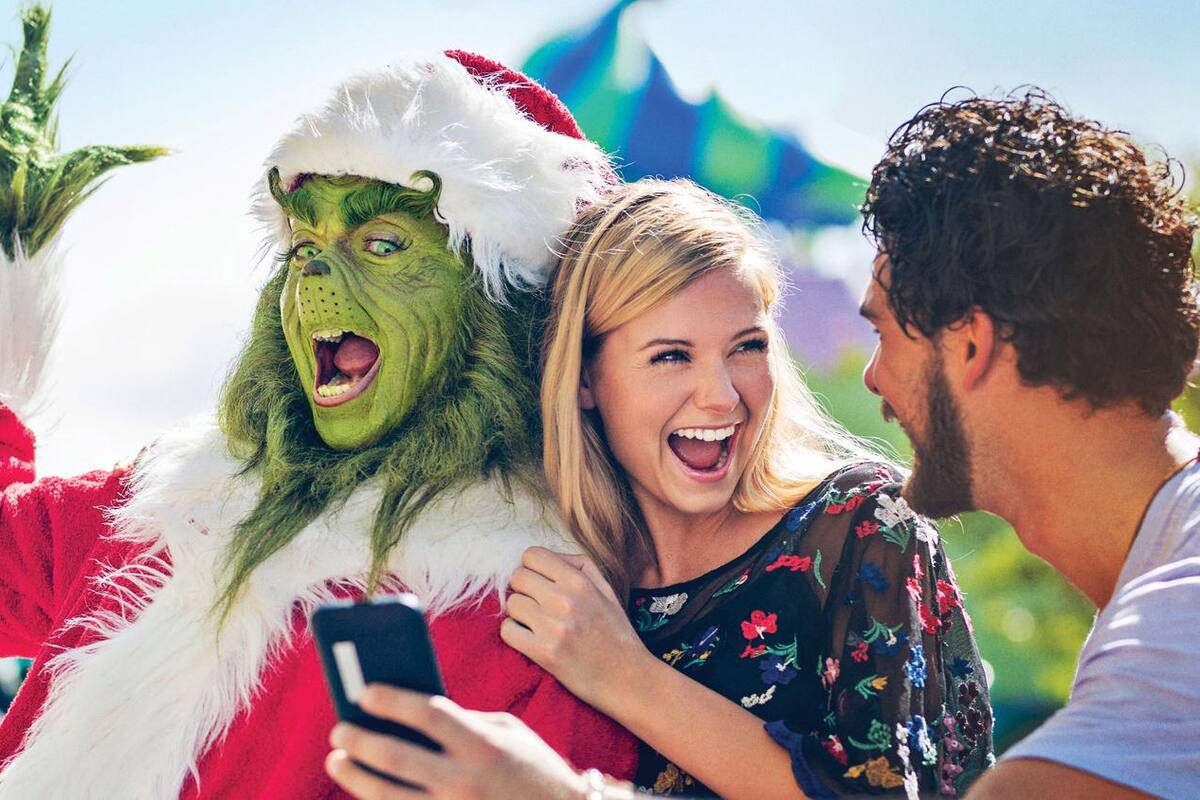Universal Studios Hollywood inicia celebraciones de época decembrina