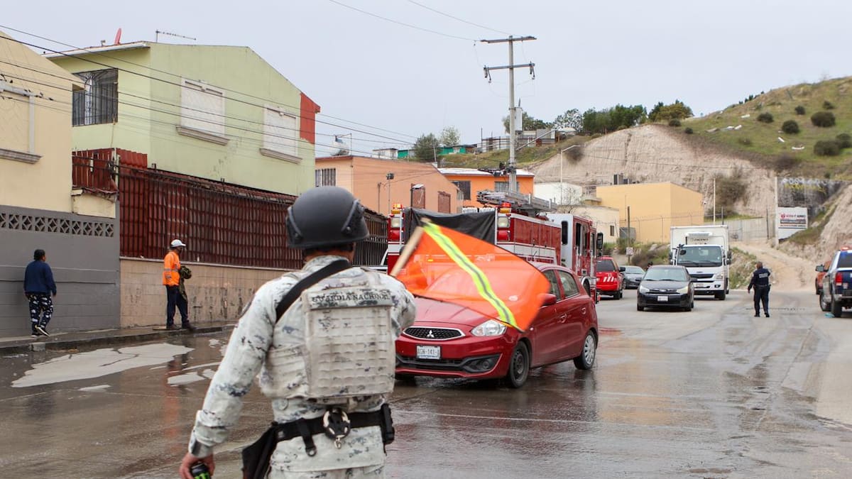 Explosión en El Cortez provoca daños en dos casas y un lesionado