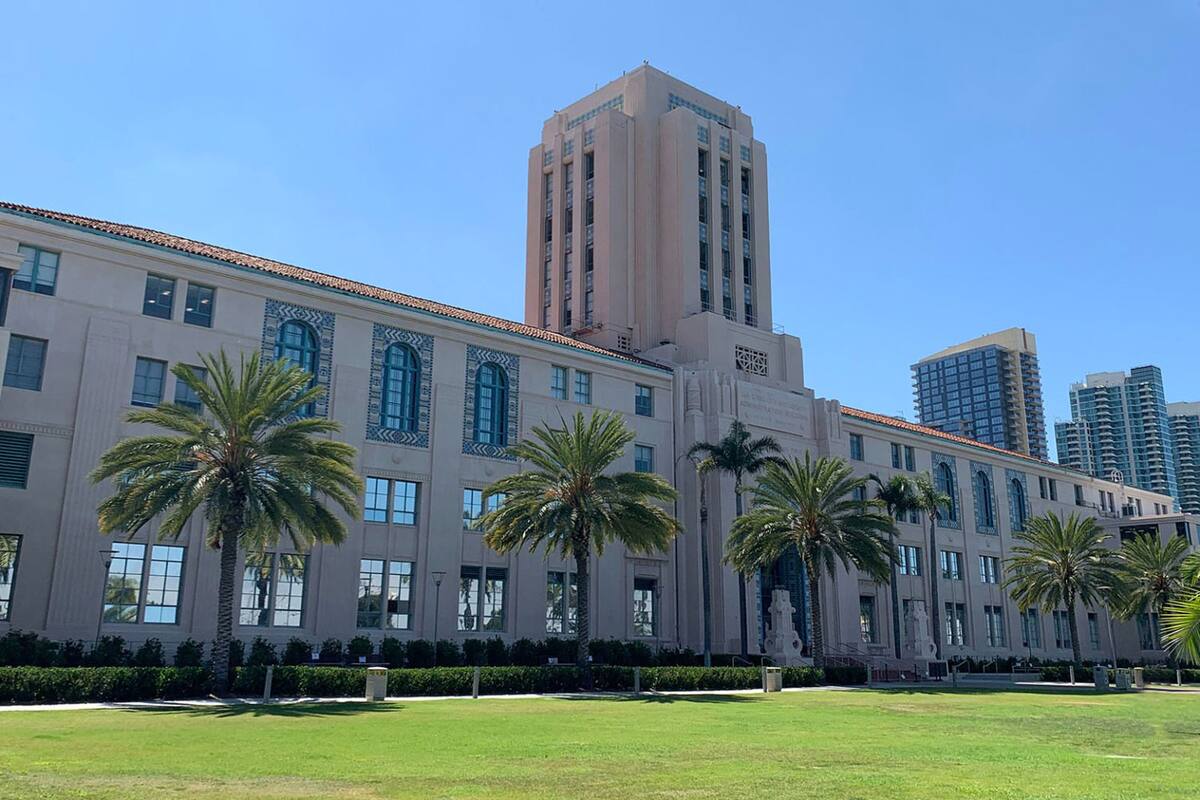 Cerrarán oficinas públicas en San Diego por día del trabajo