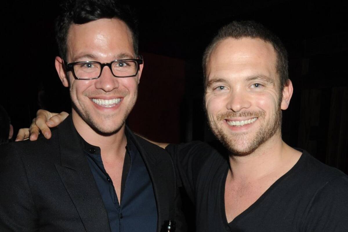 Fallece Rupert Young, hermano gemelo de Will Young