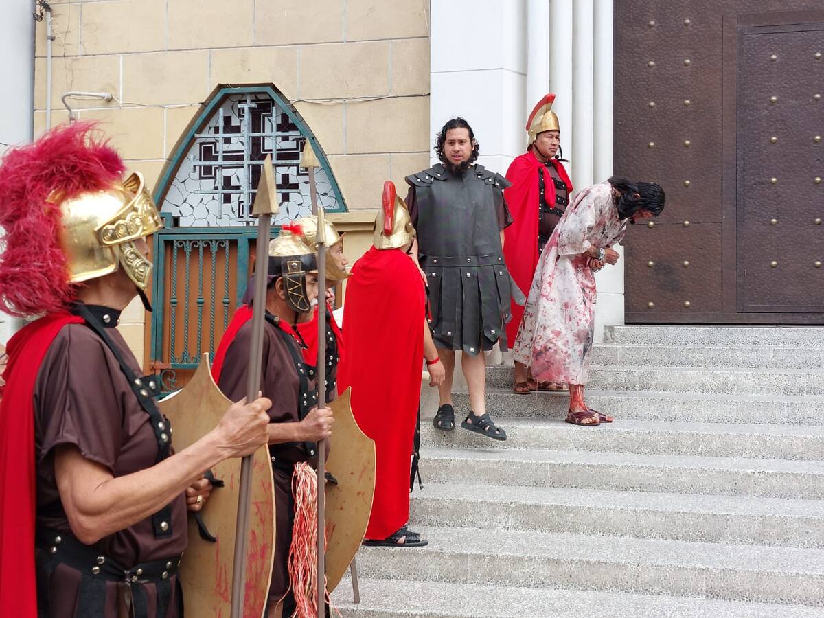 Viacrucis en la Zona Centro de Tijuana.