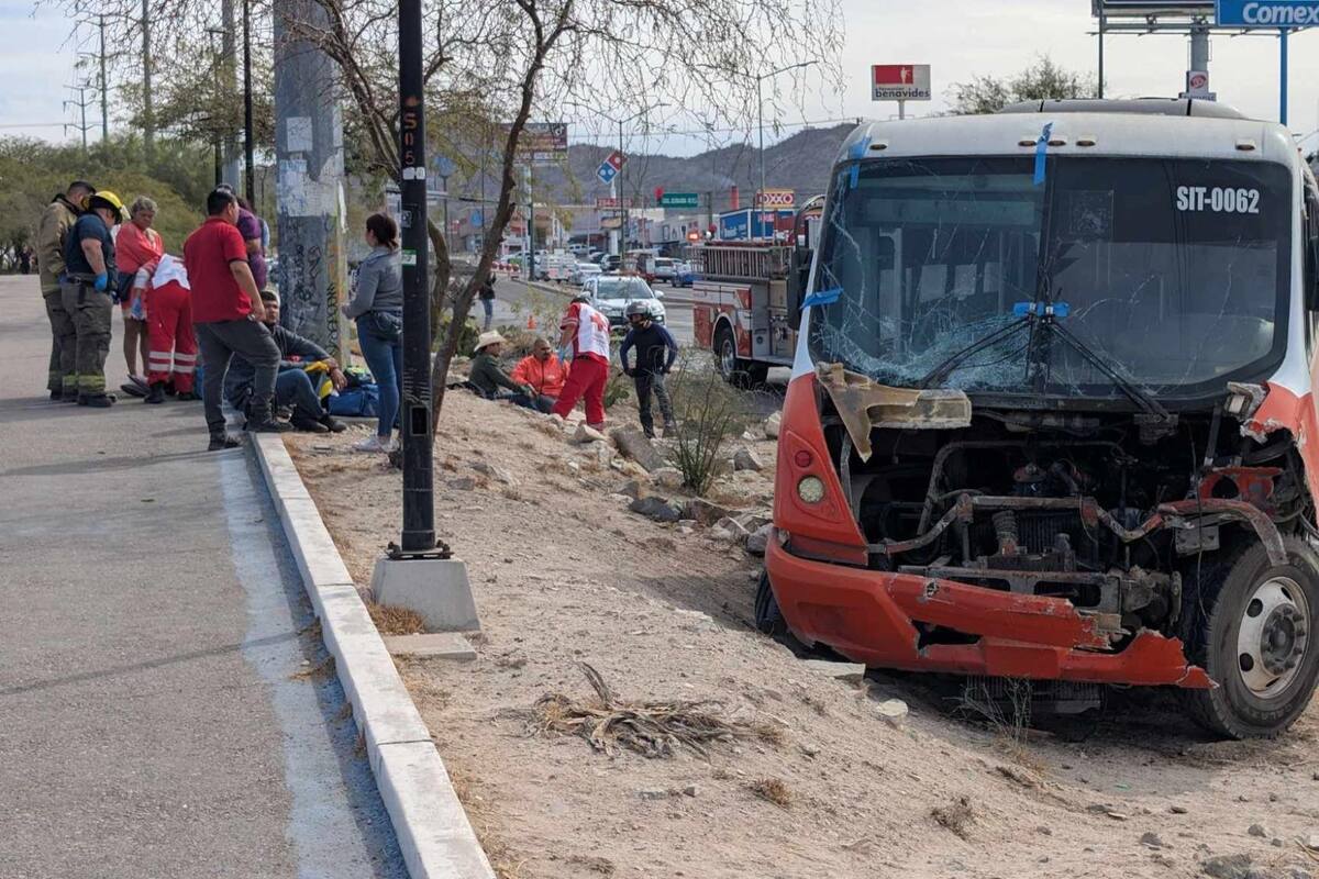 Confirman falla en frenos de camión involucrado en carambola donde reportan al menos 8 lesionados