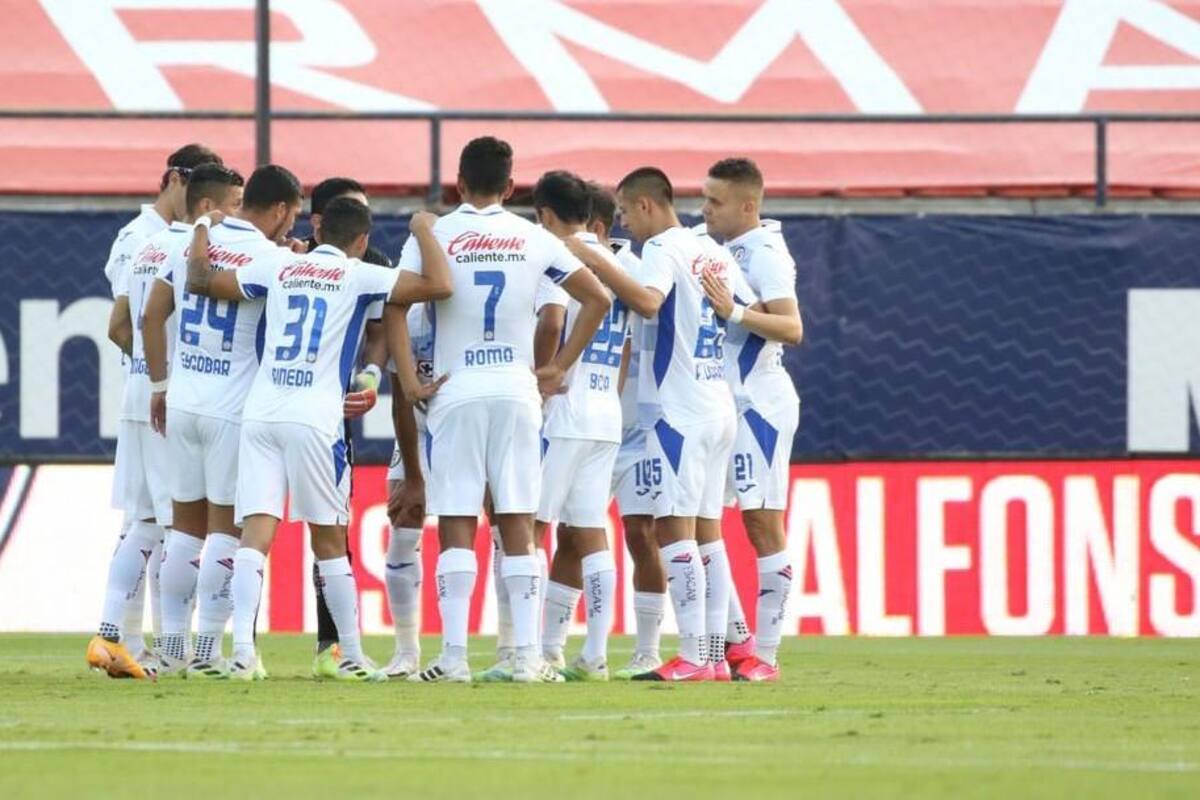 ¡La "Maquina" marcha como líder! Cruz Azul derrota por 3-1 a Atlético San Luis