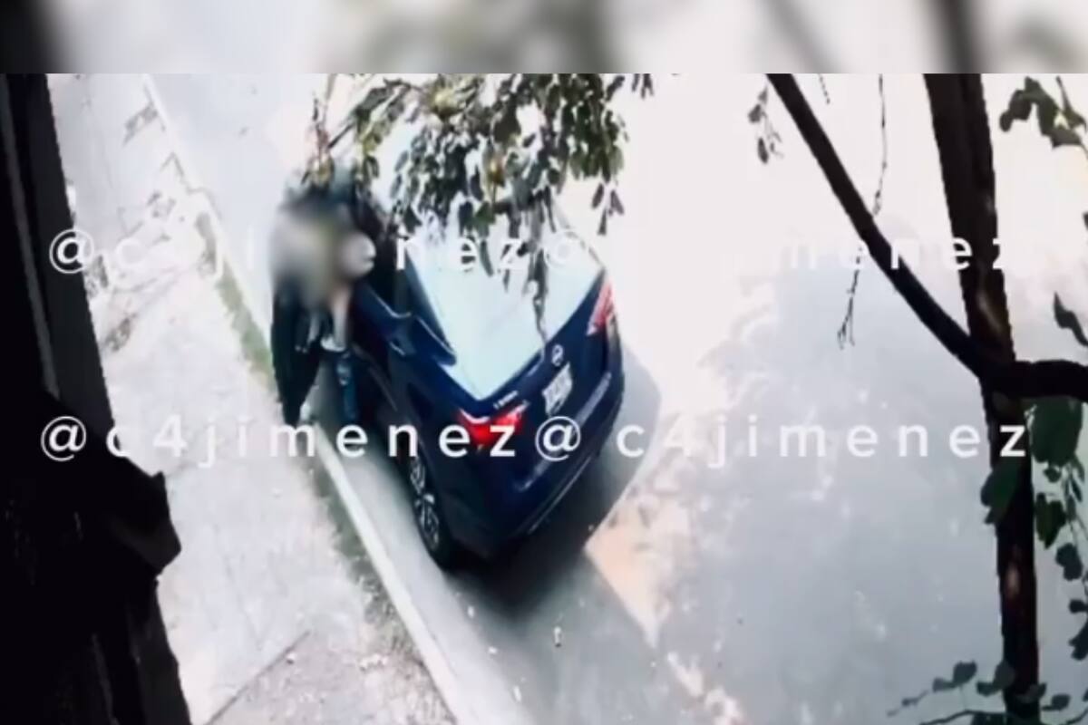 ¡OTRA VEZ! Difunden nuevo video de exhibicionista que acosa a las mujeres en CDMX