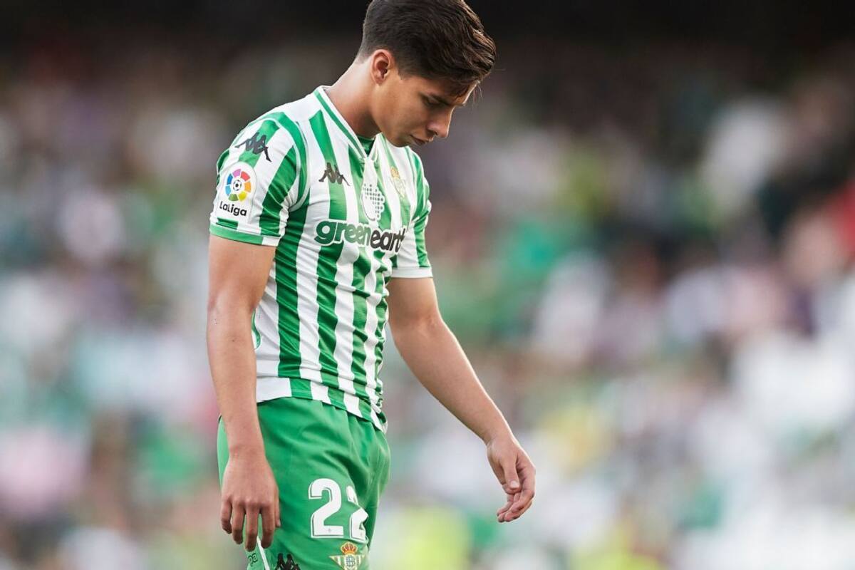 Diego Lainez fuera de los 20 finalistas para ser el 'Golden Boy'