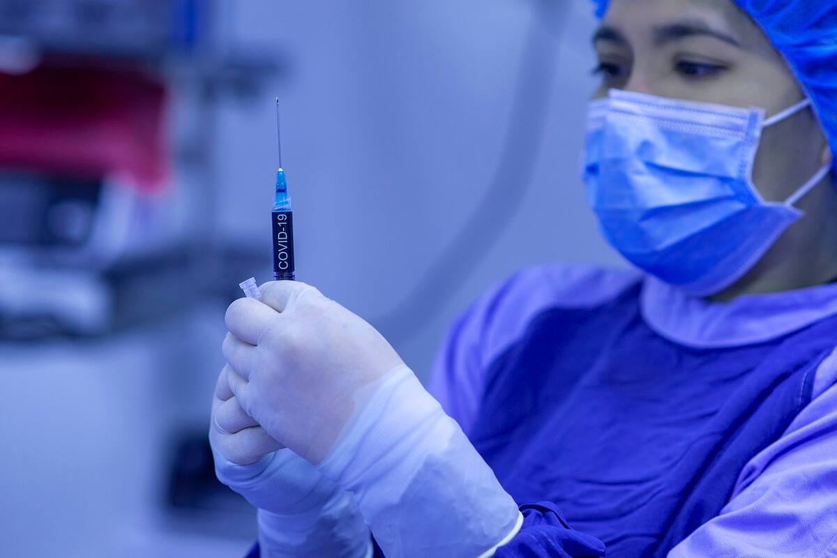 ¿Mala aplicación de la vacuna? Suspenden en Brasil dosis contra el covid-19