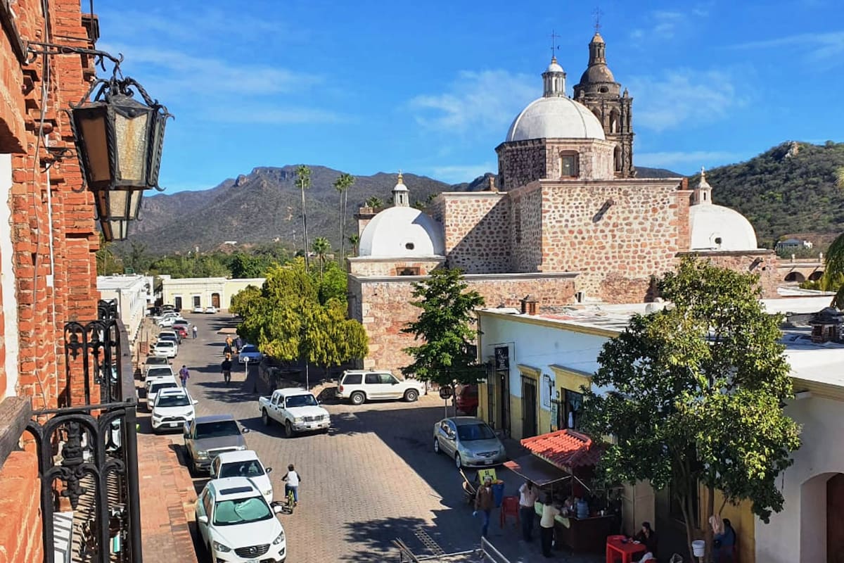 Álamos: la ciudad de los portales
