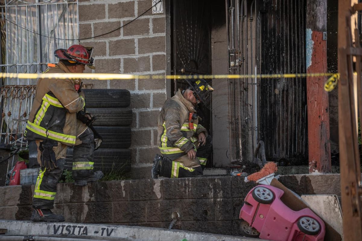 Persona adulta y sus perritos mueren tras incendio