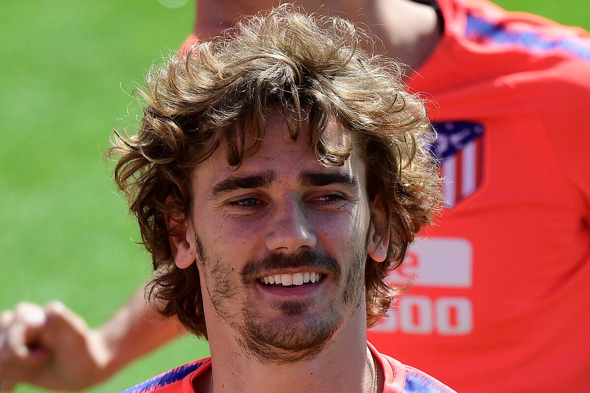 Antoine Griezmann piden fin de la homofobia en el fútbol