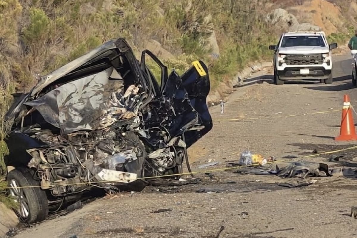 Muere joven tras choque en el Libramiento Ensenada