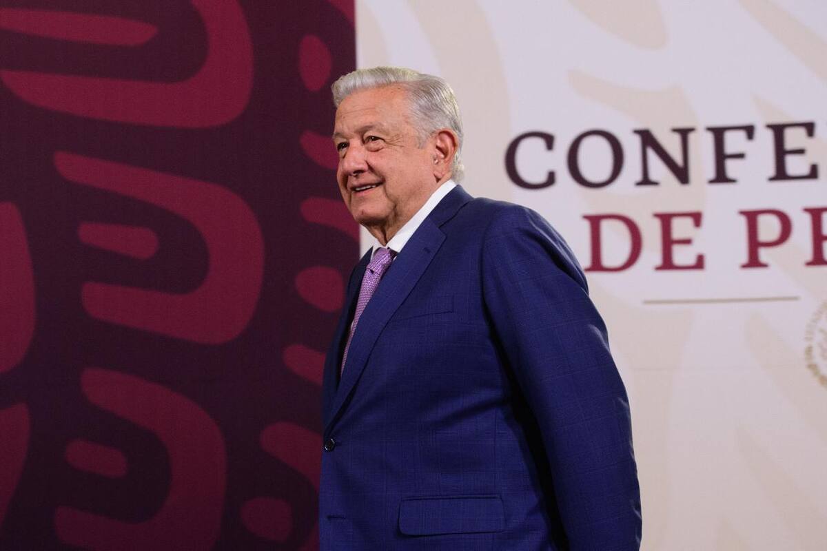 AMLO acusa a oposición de querer “callar al Presidente” al pedir al INE cancelación de la “mañanera”