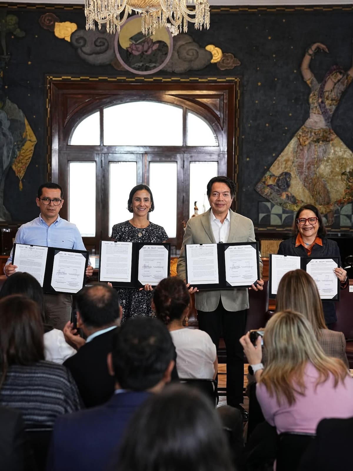 SEP y CFE llevarán internet gratuito a telesecundarias y telebachilleratos de México. | Crédito: X @mario_delgado